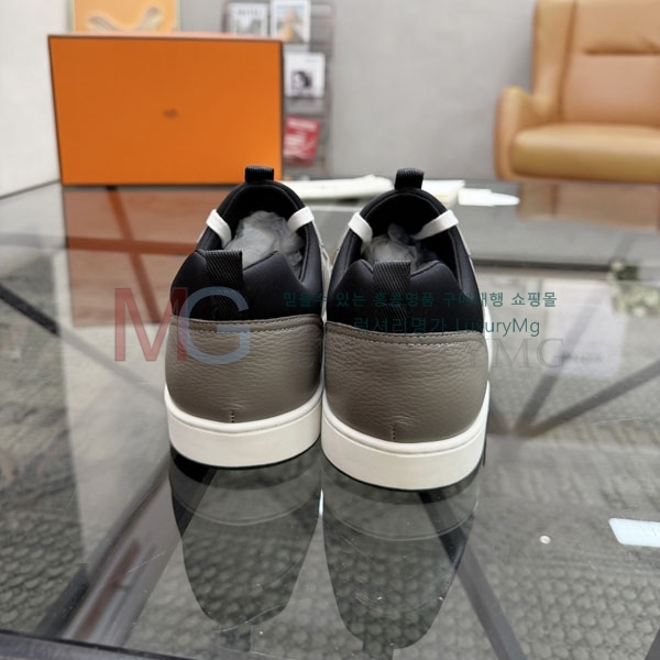 ���� �����޽� ����Ŀ�� HK669020-1