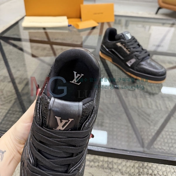 ���� ����*�� ����Ŀ�� LV5675543-1