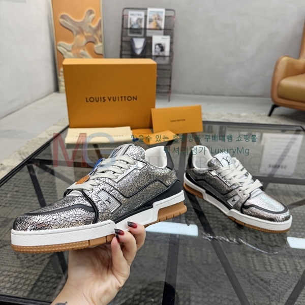 ���� ����*�� ����Ŀ�� LV5675543-2