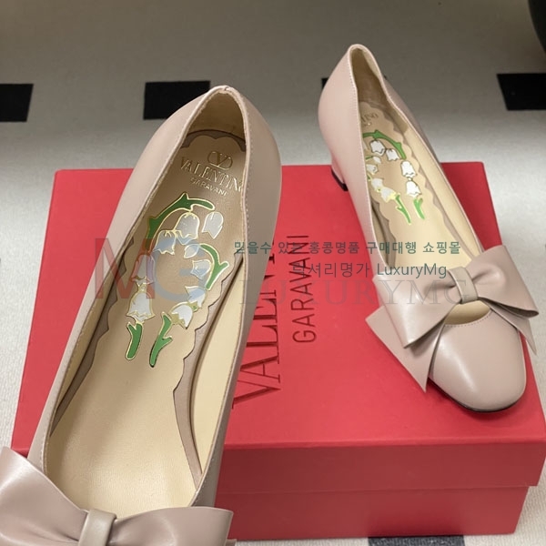 ���� �߷�Ƽ�� ������ V0069233-2