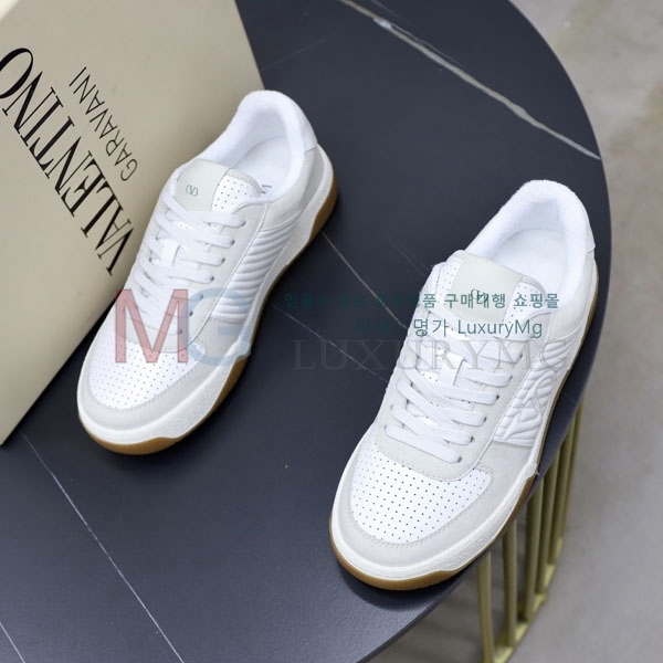  ���� �߷�Ƽ�� ����Ŀ�� V2A3880-3