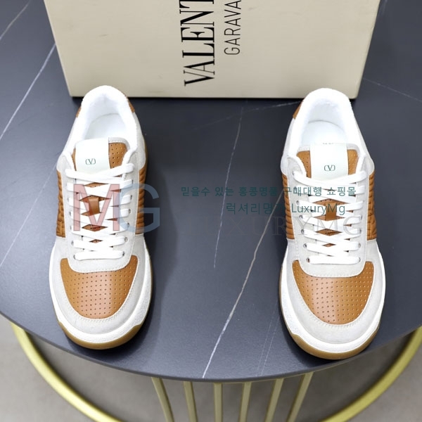  ���� �߷�Ƽ�� ����Ŀ�� V2A3880