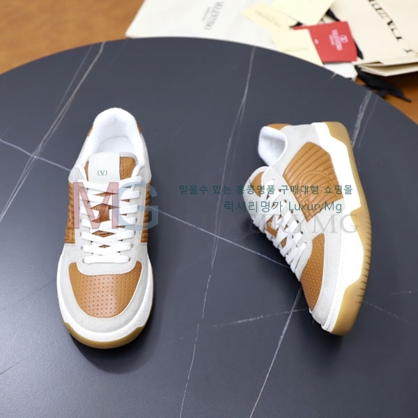  ���� �߷�Ƽ�� ����Ŀ�� V2A3880