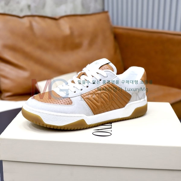  ���� �߷�Ƽ�� ����Ŀ�� V2A3880