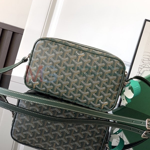 ���ߵ� ī�丣 ũ�ν��� G80133-1