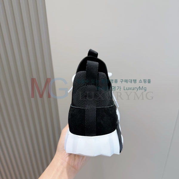 ���� �����޽� ����Ŀ�� H5903111-4