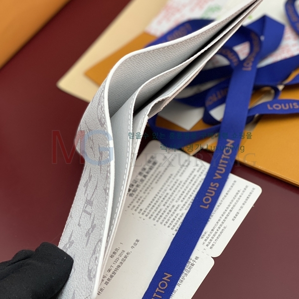 ���̺��� ��Ƽ�� ���� M27082-1