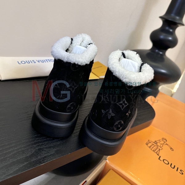 ���� ���̺��� �� ���� LV4381371-3