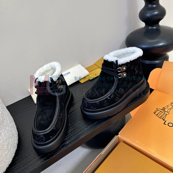 ���� ���̺��� �� ���� LV4381371-3