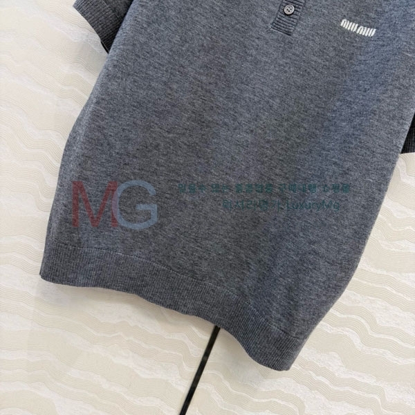 ���� �̿�̿� ���� Ƽ���� MU484650-2