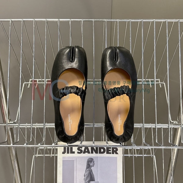  �������������� �÷����� MZ608841