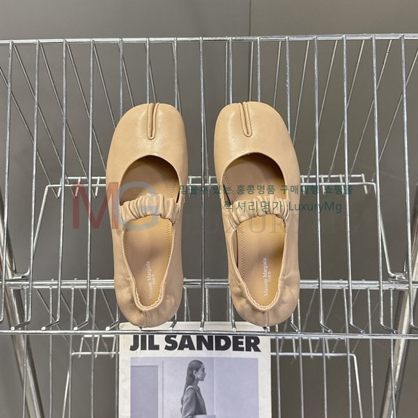  �������������� �÷����� MZ608841-1