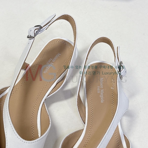  �������������� �÷����� ���� MZ608842