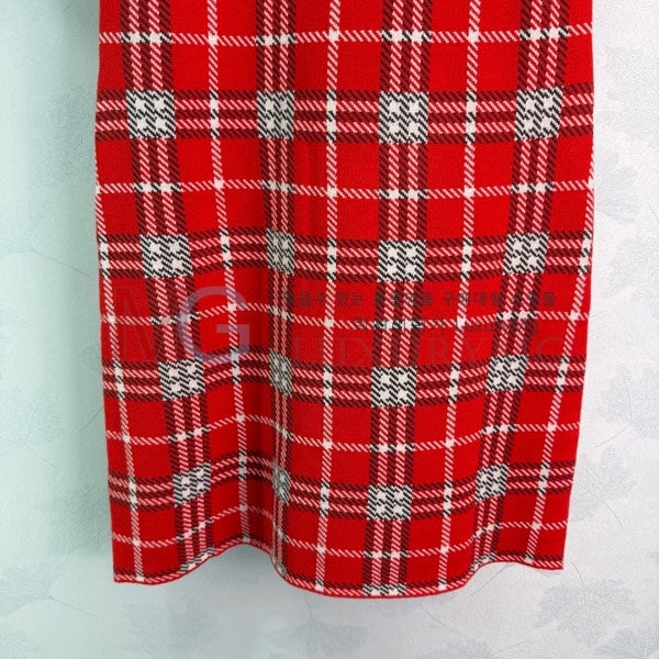 ���� ������ ���ǽ� BU46702-3