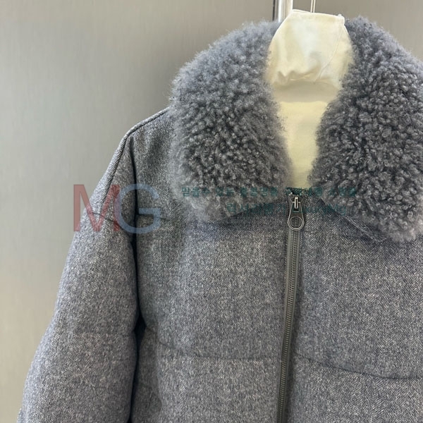 ���� ���ڷ� ��ġ�ڸ� �ٿ� �е� BC52354066-1