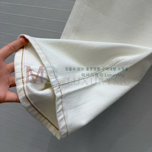 ���� ���ڷ� ��ġ�ڸ� ���� ���� BC1567032-2