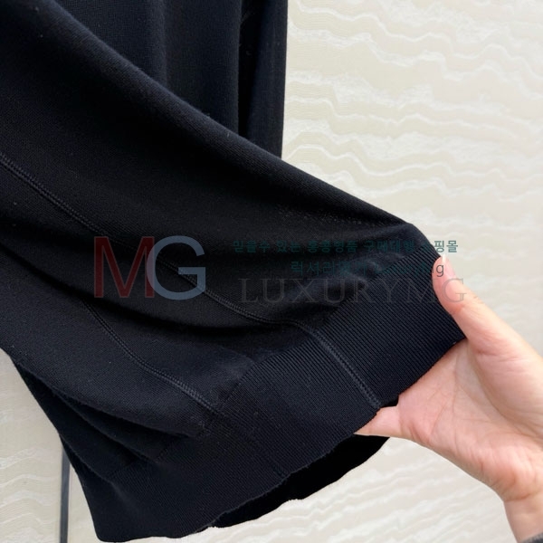 ���� �η�**�� ���� Ƽ���� LP345777-5