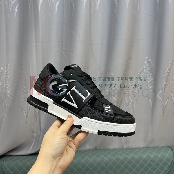  ���� �߷�Ƽ�� ����Ŀ�� V6A36605-6