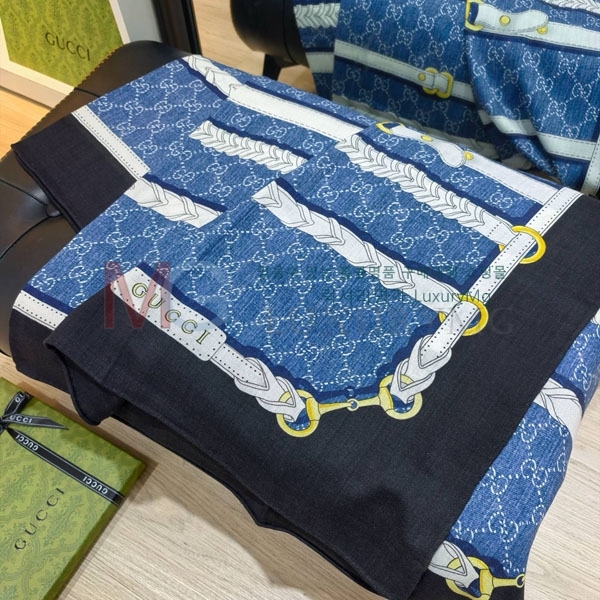 ���� ���÷�/��ī�� GU23240-4