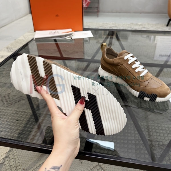 ���� �����޽� ����Ŀ�� HE566301-4