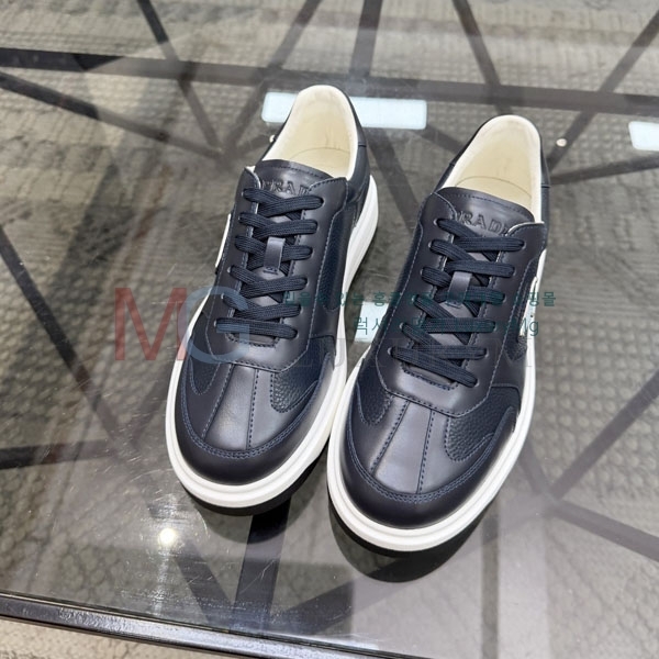  ����  ����� ����Ŀ�� R1444801