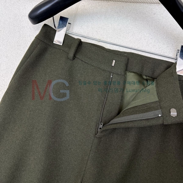 ���� �η�**�� ���� LP745602-8