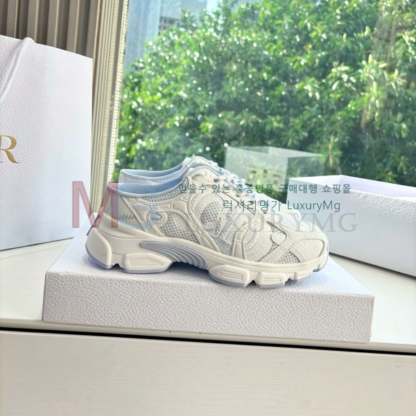 ��� �� ����Ŀ�� �������� DR966066-6