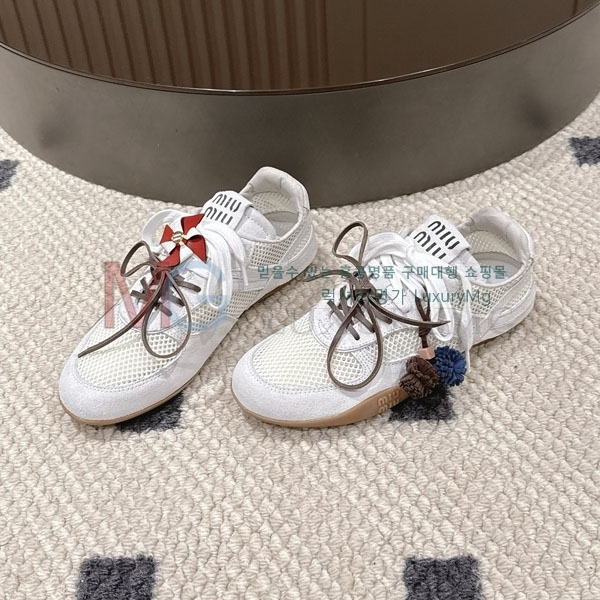 ���� �̿�̿� ����Ŀ�� 1M622810-1