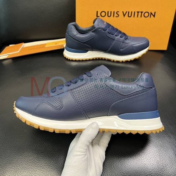 ���� ����*�� ����Ŀ�� LV506411