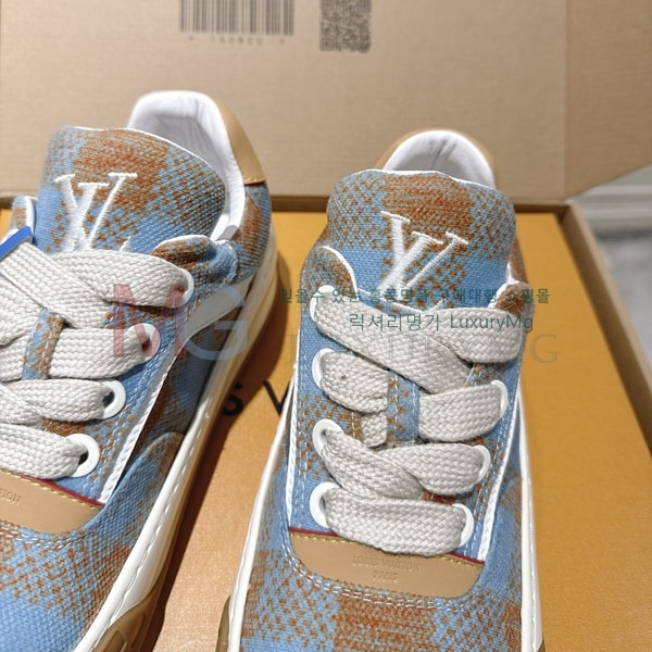 �������� ����*�� ����Ŀ�� LV612801-4