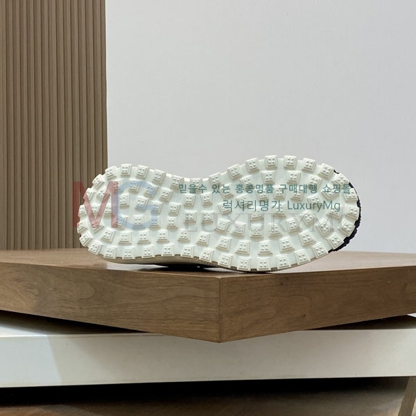 ��**�� ����Ŀ�� 2MO633306-2