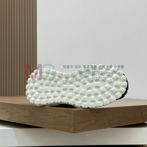 ��**�� ����Ŀ�� 2MO633306