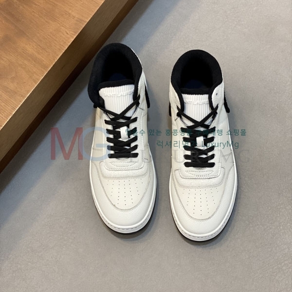 ���� ���ζ� �ϴ�ž 1YSL552669-4