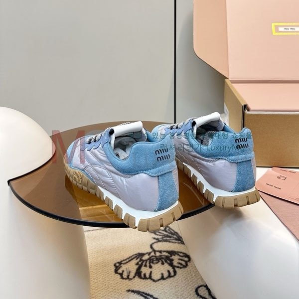 ���� �̿�̿� ����Ŀ�� MI30098-1