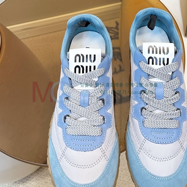 ���� �̿�̿� ����Ŀ�� MI30098-1