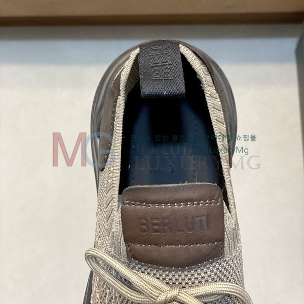 ���� ���ڷ� ��ġ�ڸ� ����Ŀ�� BC226199-1