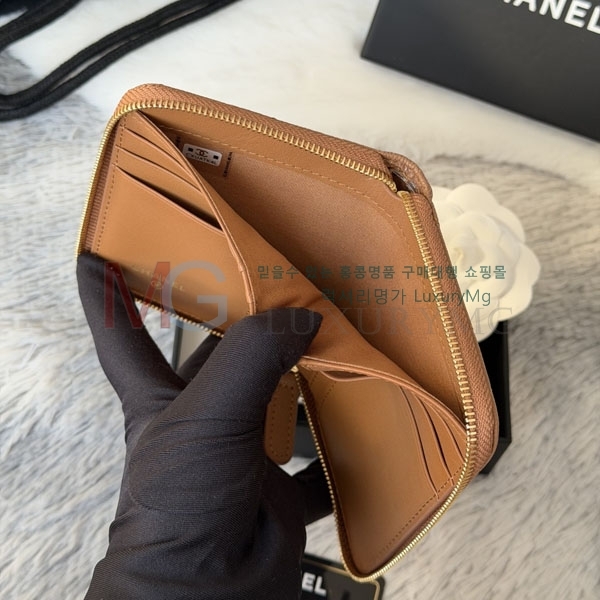 ��* Ŭ���� ���۵��� ������ AP4652-8