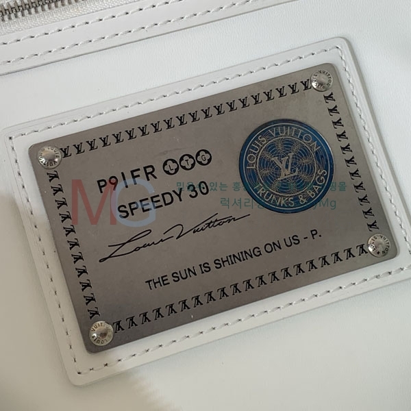 ���̺��� ���ǵ� P9 �ݵѸ��� 30 M27144-1