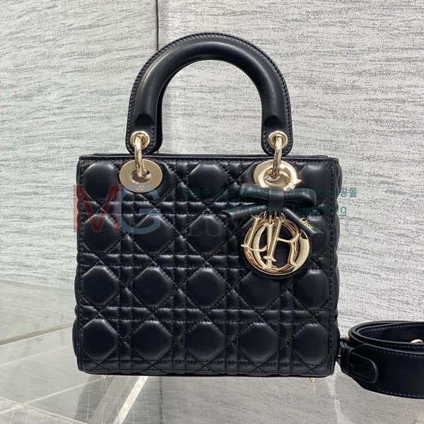 ��� ���� ���̵�� M078010-3