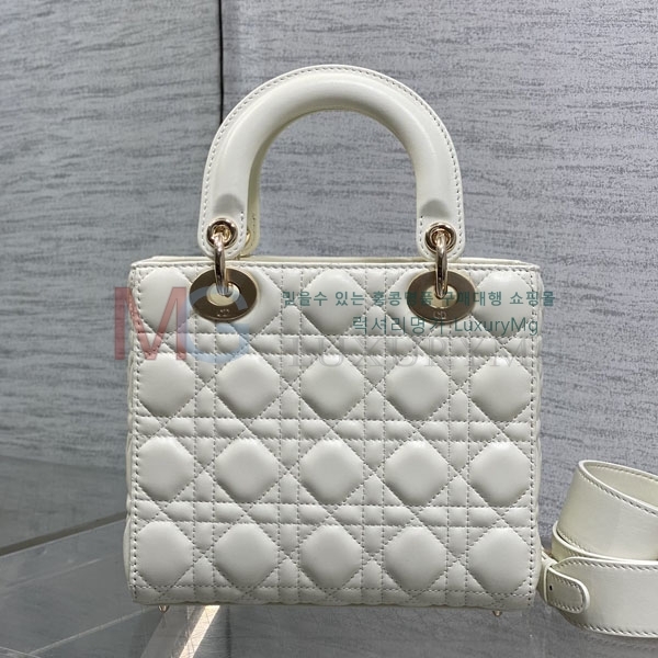 ��� ���� ���̵�� M078010-4