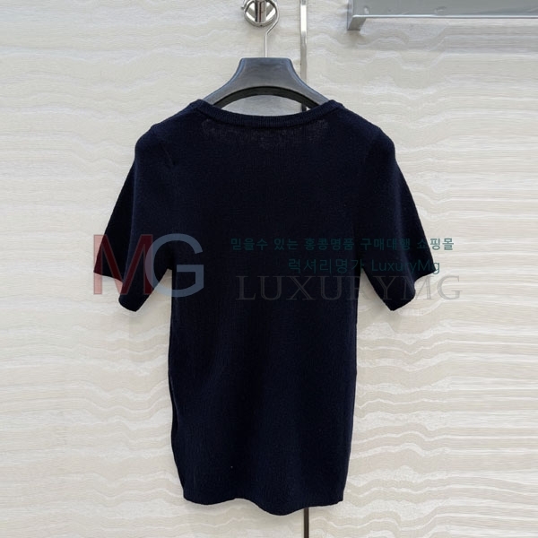 ���� �̿�̿� ���� Ƽ���� MU484650-8