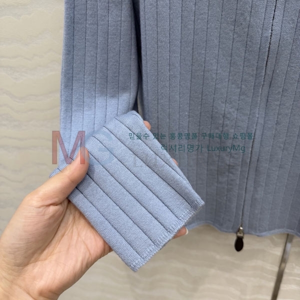 ���� �η�**�� ������ ����� LP323502-2