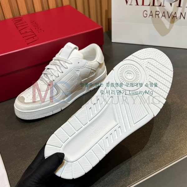 ���� �߷�Ƽ�� ����Ŀ�� VA558043-3