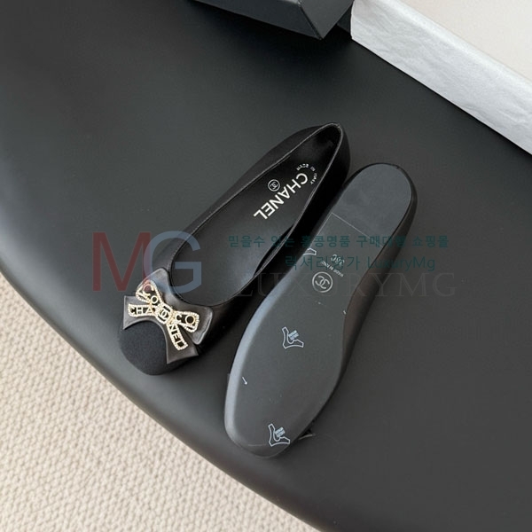 ���� ��*  �÷����� A7116602-1