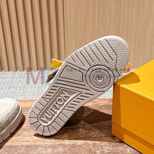 �������� ����*�� ����Ŀ�� LV618881-3