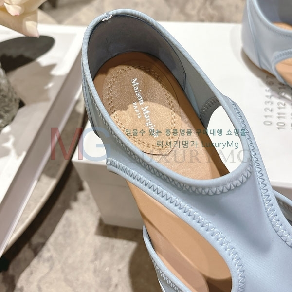  �������������� �÷����� ���� MZ60451-2