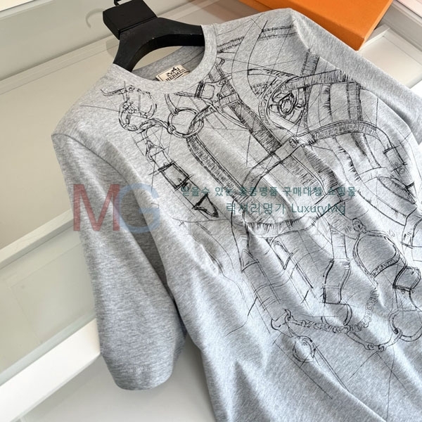 ���� �����޽� ���� Ƽ���� HE646753-2