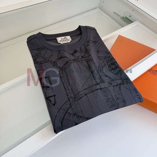 ���� �����޽� ���� Ƽ���� HE646753-3