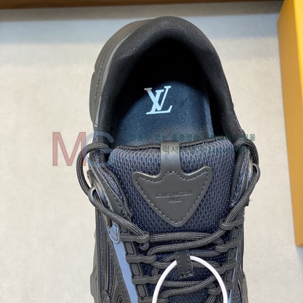 ���� ����*�� ����Ŀ�� LV3778601-3