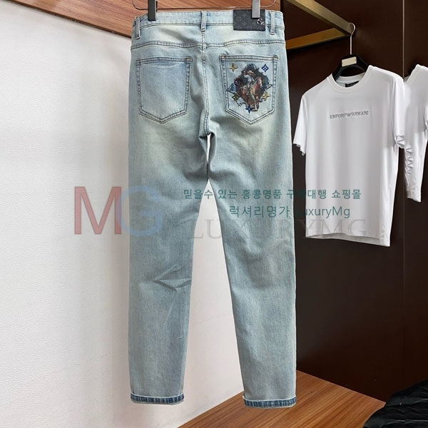 ���� ���̺��� û���� LV326754